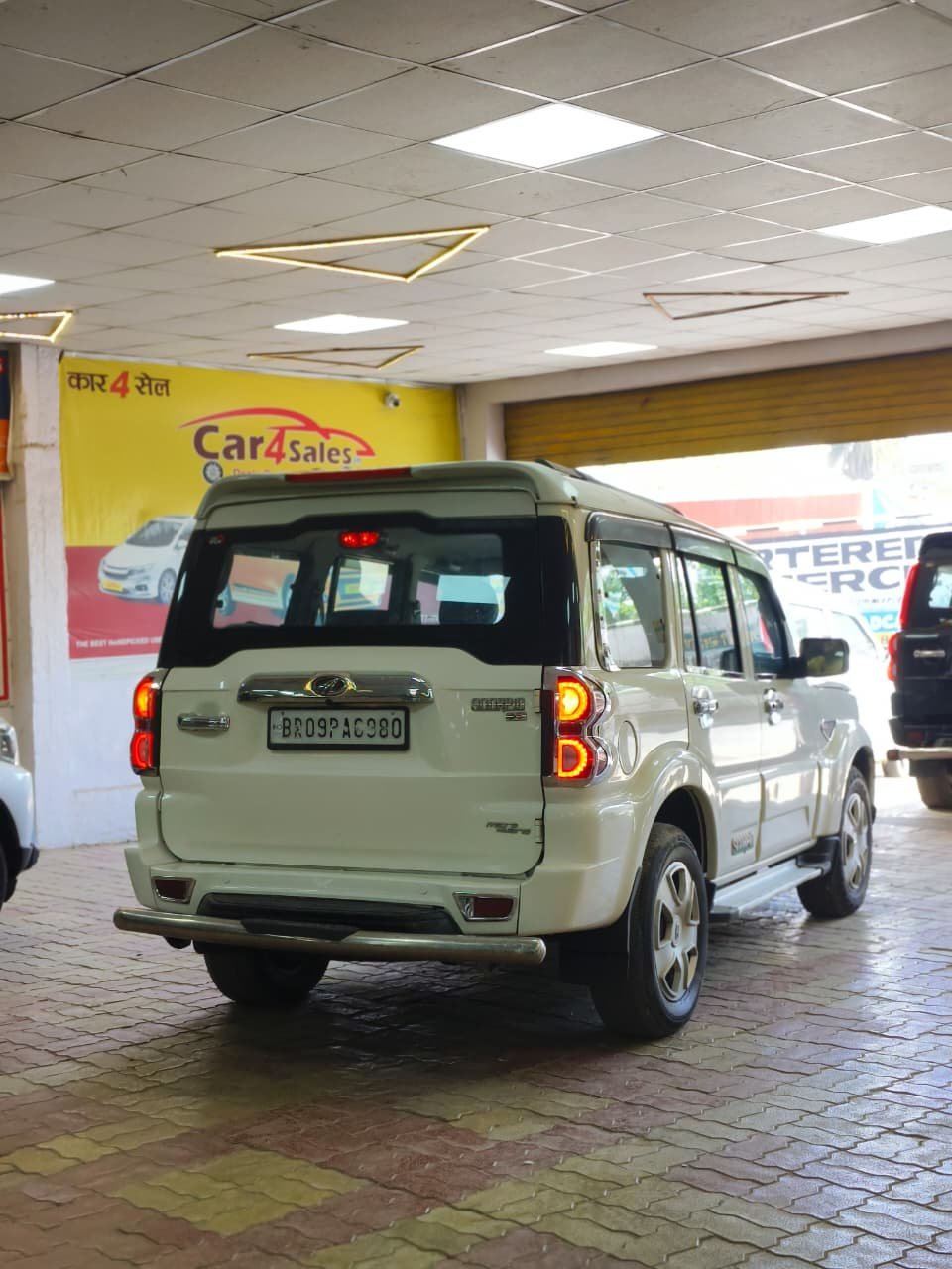 MAHINDRA SCORPIO S5 MH 2W 140