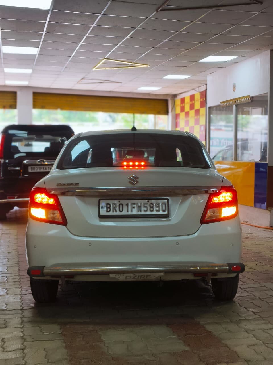 MARUTI SUZUKI DZIRE VXI CNG