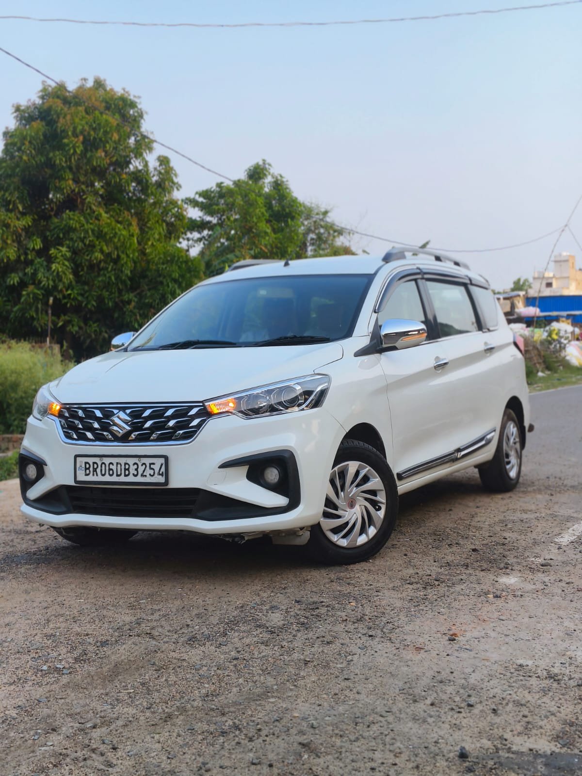 ERTIGA SMART HYBRID VXI (O)