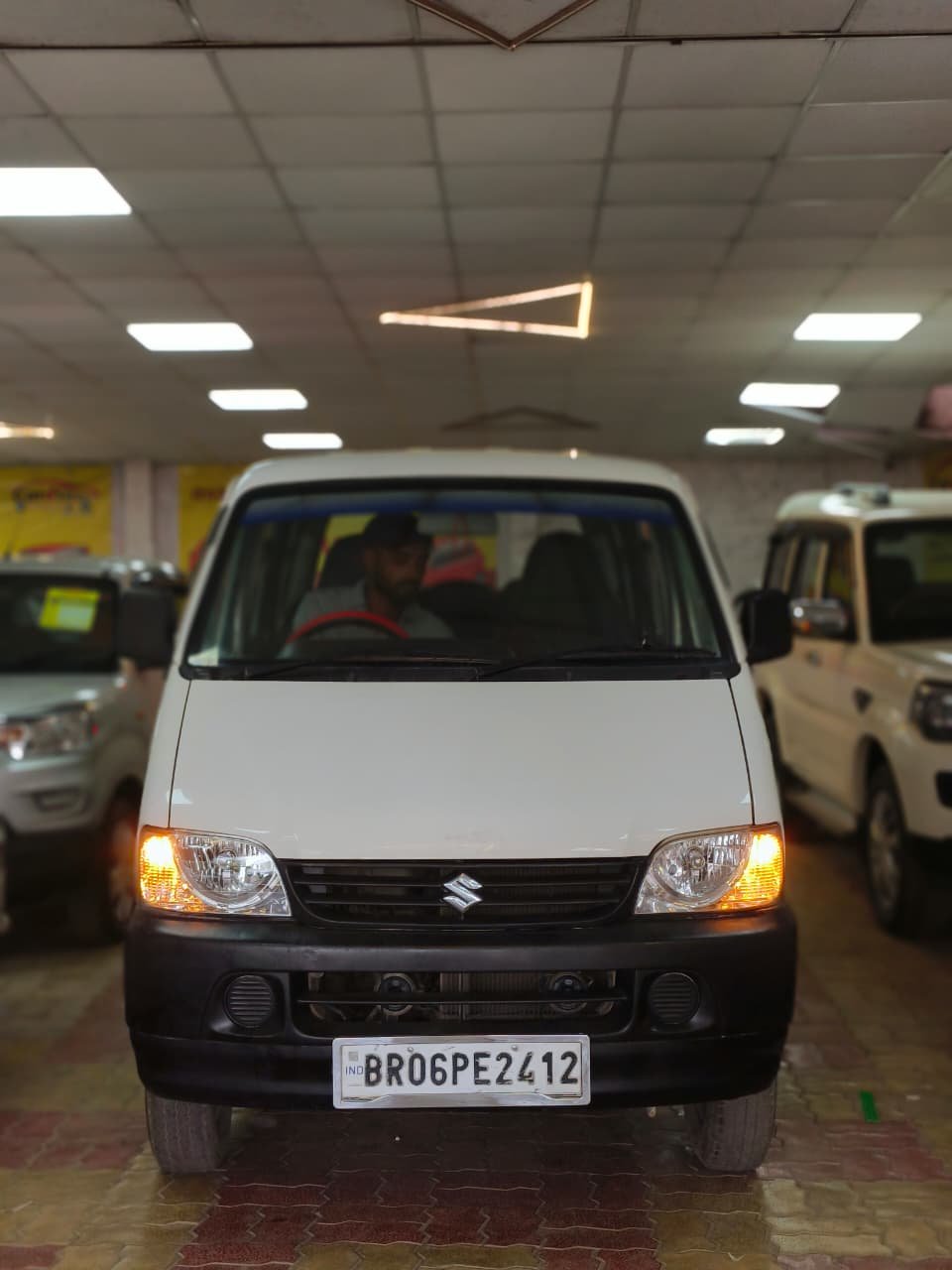 MARUTI EECO 7 SEATER W/O AC