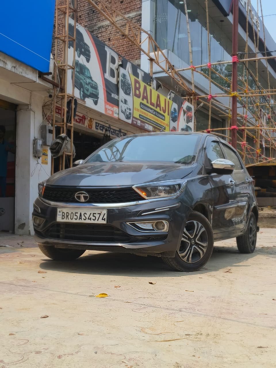 TATA TIAGO XZ 1.2 RNT BS6