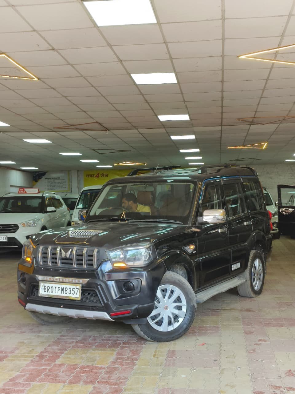 MAHINDRA SCORPIO S5 MH 2W 140