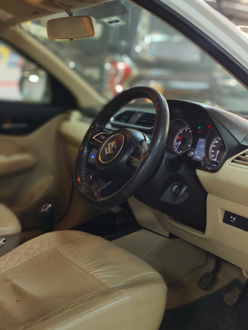 MARUTI SUZUKI DZIRE VXI CNG