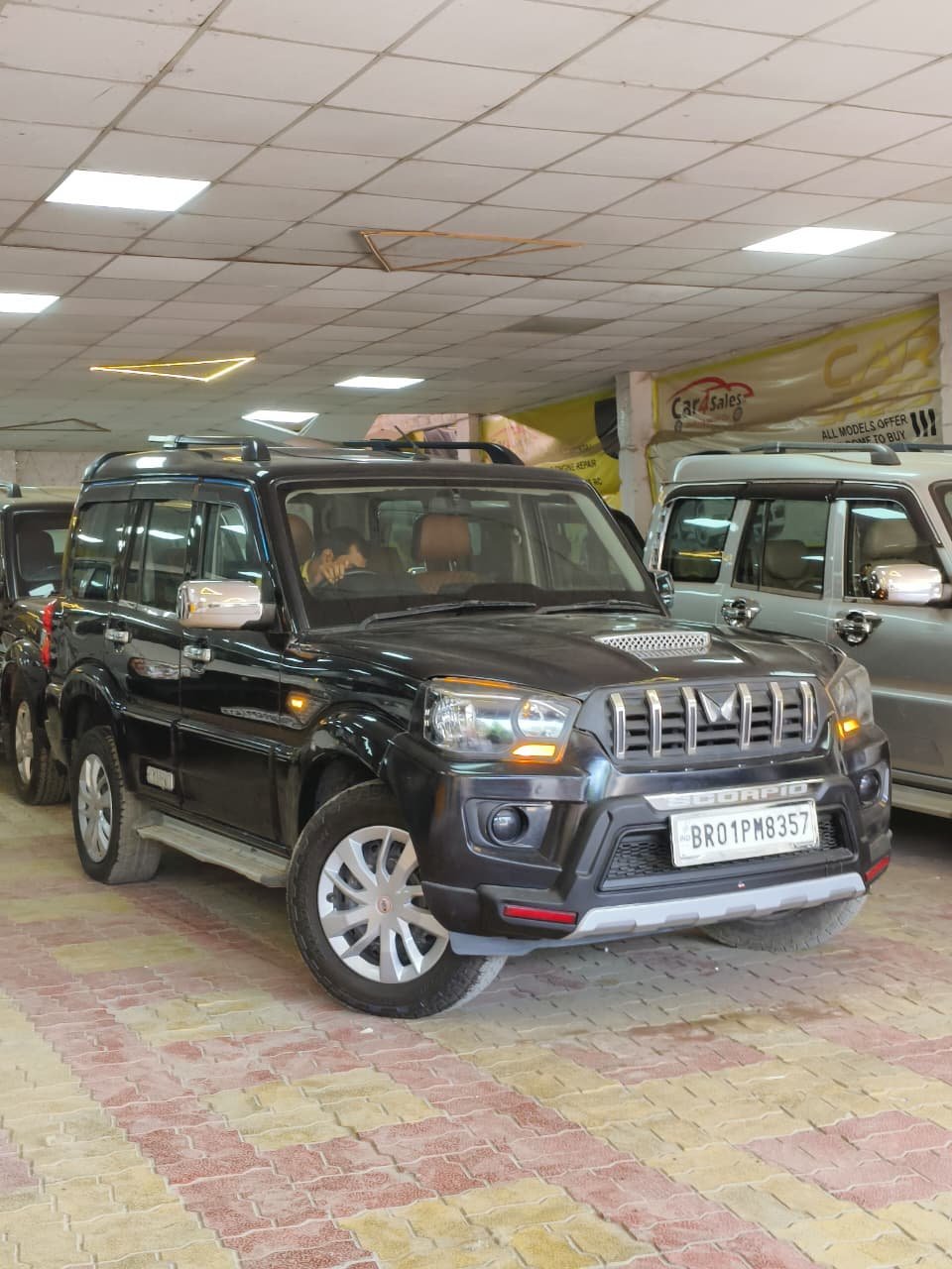 MAHINDRA SCORPIO S5 MH 2W 140