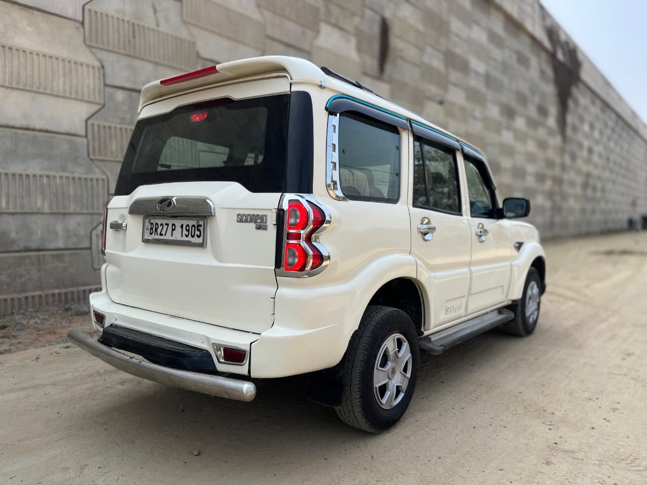 MAHINDRA SCORPIO S3 MH 2WD