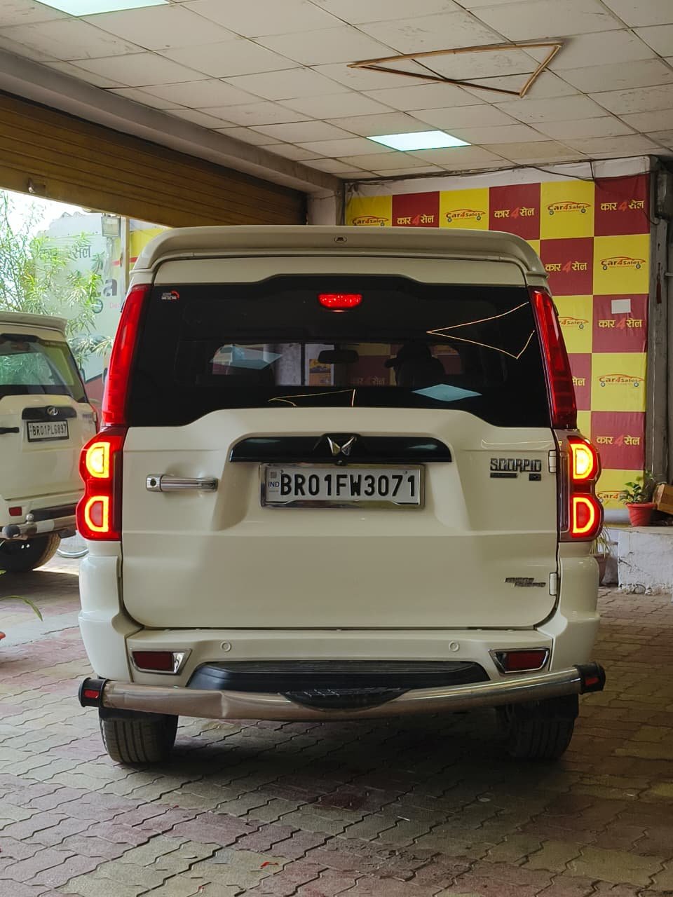 MAHINDRA SCORPIO CLASSIC S MT 7S