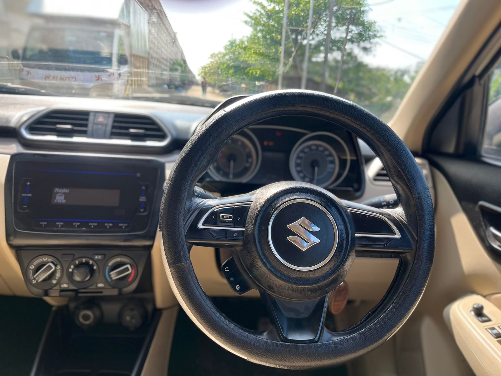 Maruti Suzuki Dzire VXI
